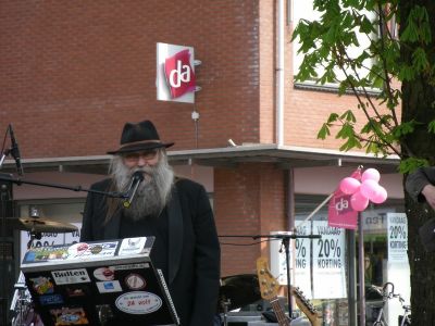 07.JPG