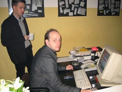 03.jpg